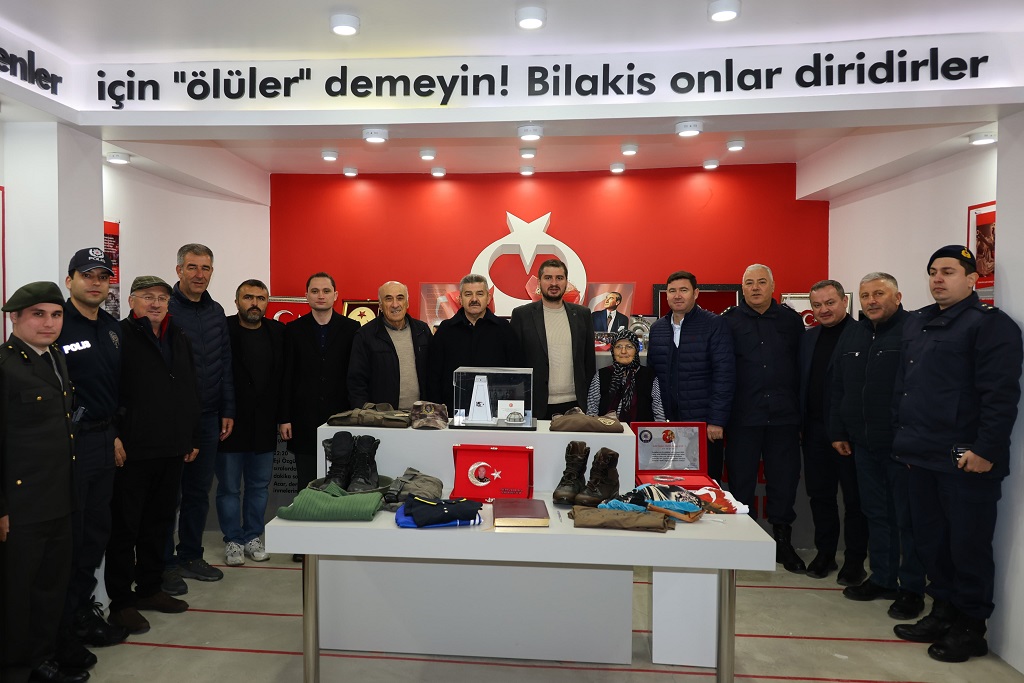 Valimiz Sayın Dr. Turan Ergün’den Şehit Ailesine Ziyaret