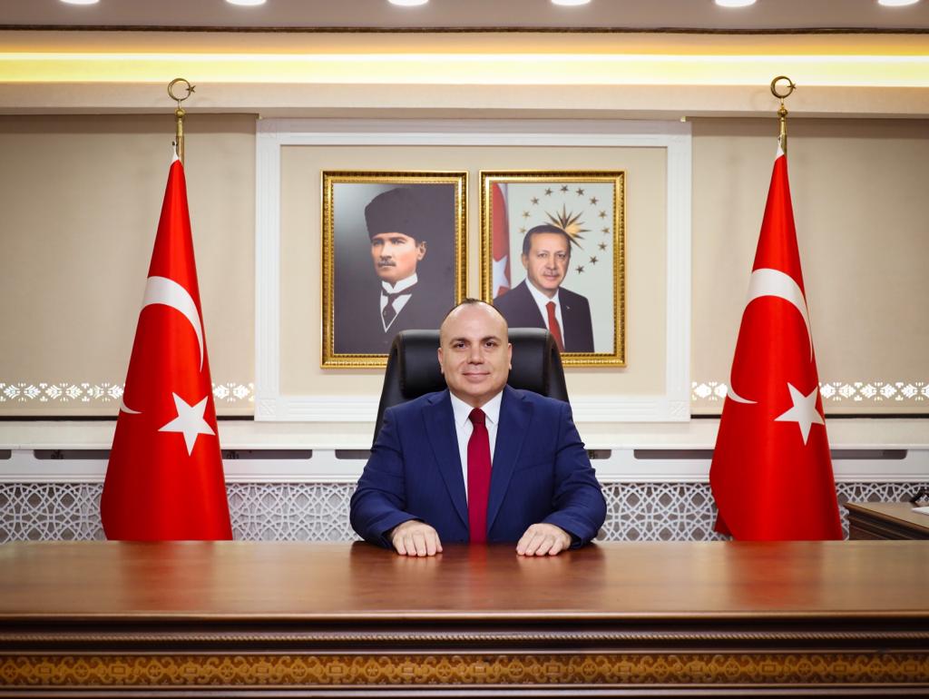 Valimiz Sayın Cengiz Ünsal’ın "10 Aralık Dünya İnsan Hakları Günü" Mesajı